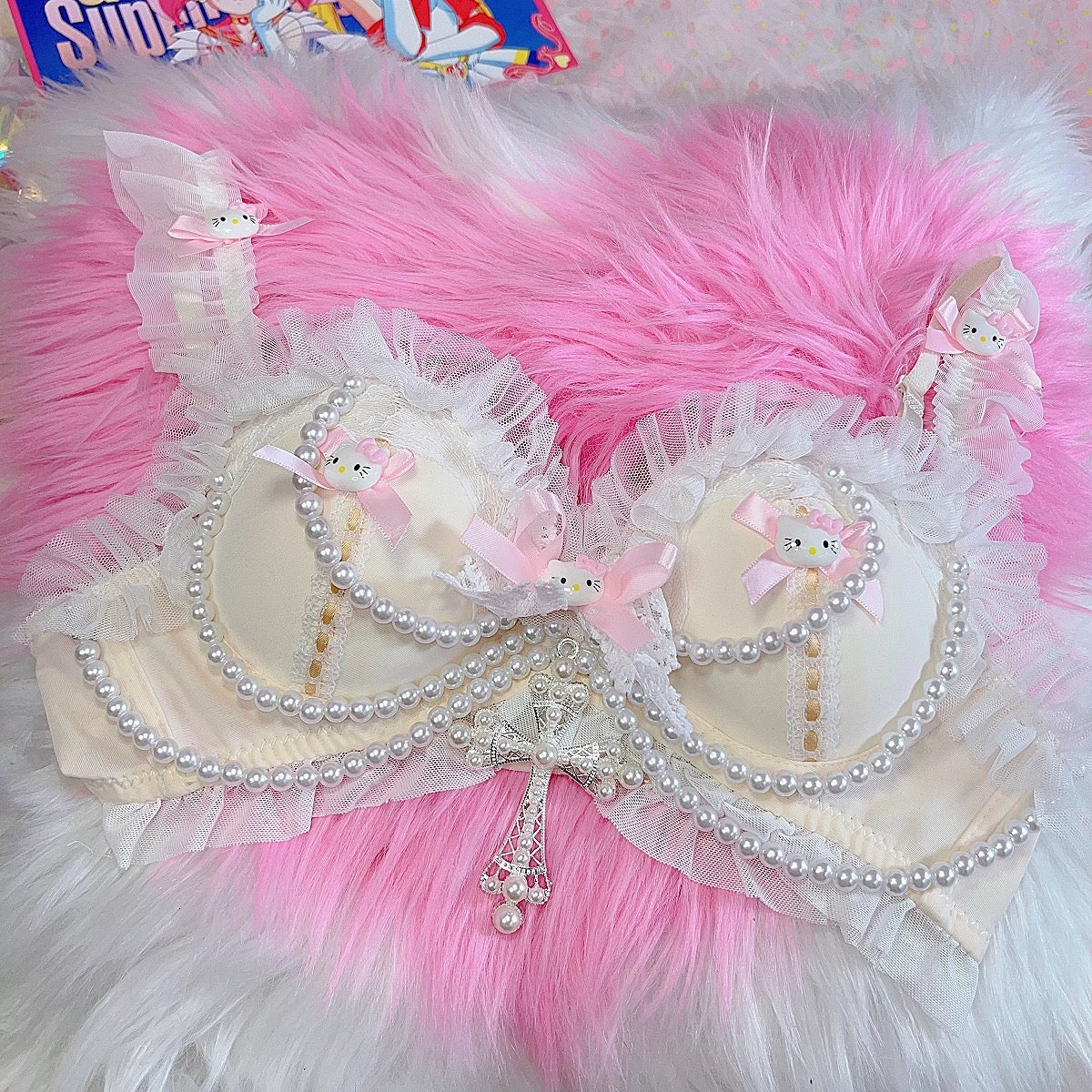 Lovely lace pearl camisole HA2827