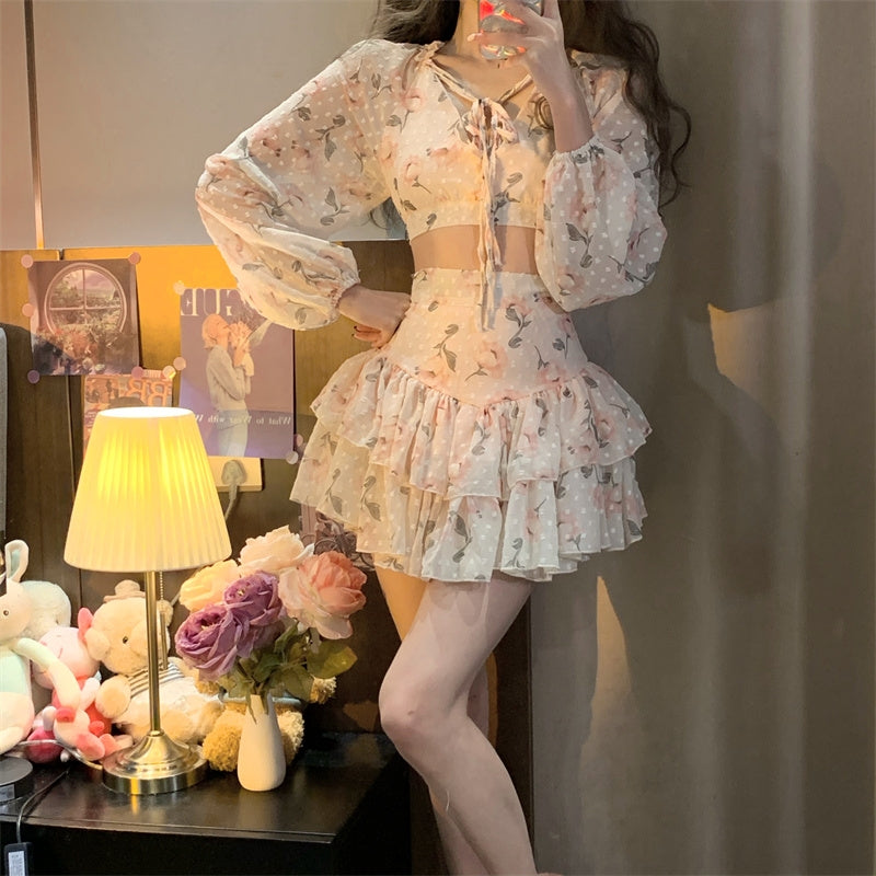 Open Back Puff Sleeve Floral Shirt HA2173