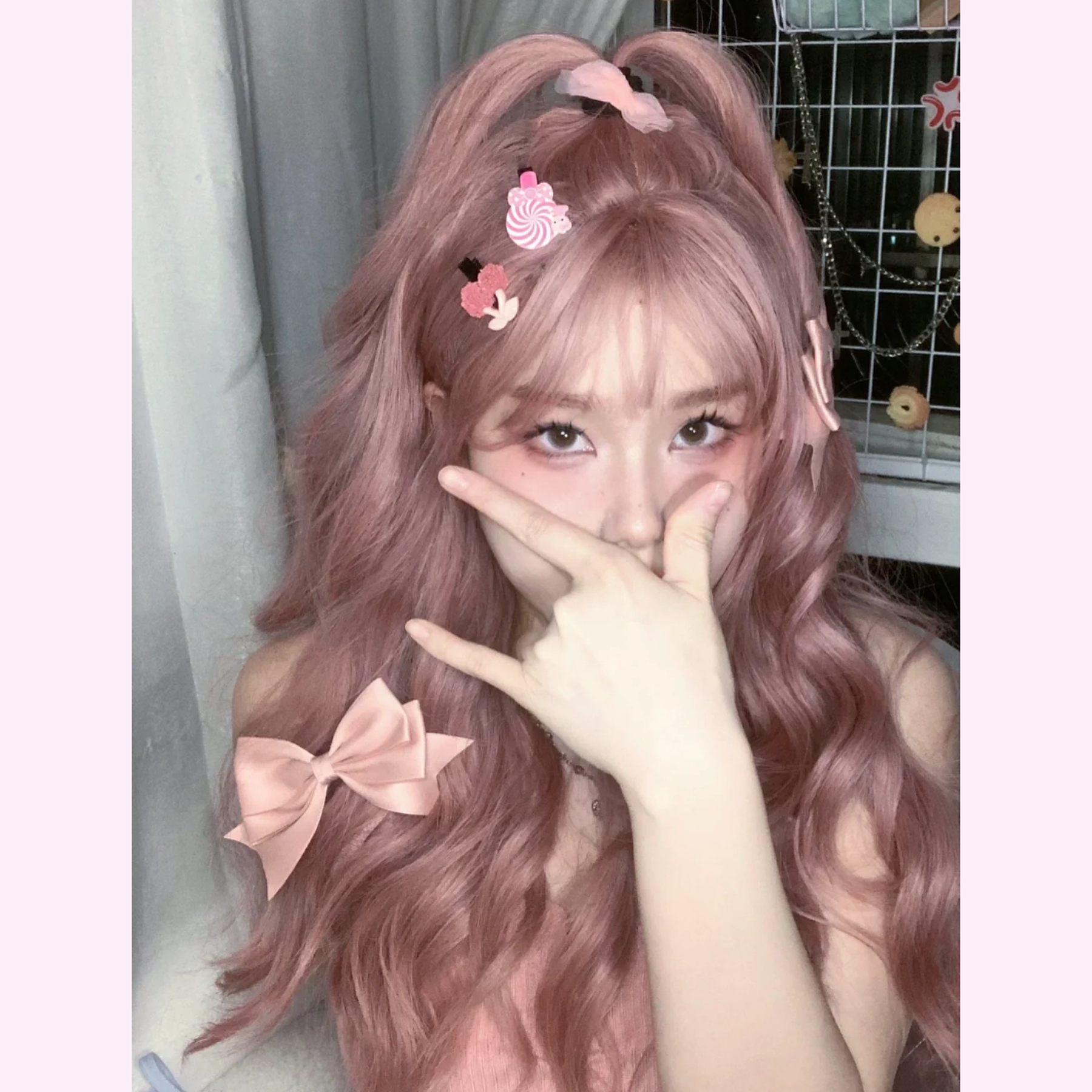 Daily gray pink long curly hair HA1654