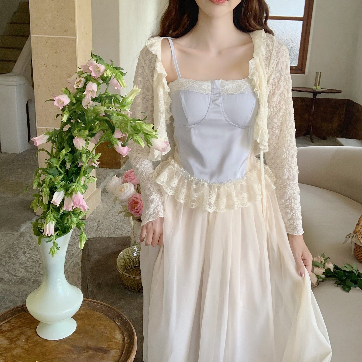 Gentle Lace Panel Camisole HA1081