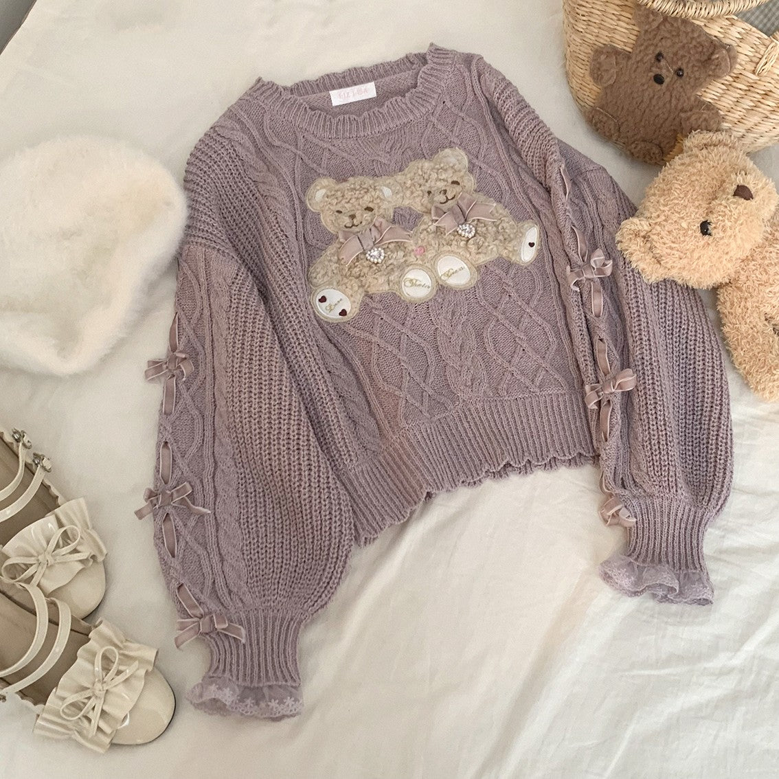 Bear Plush Bow Knot Sweater   HA1527