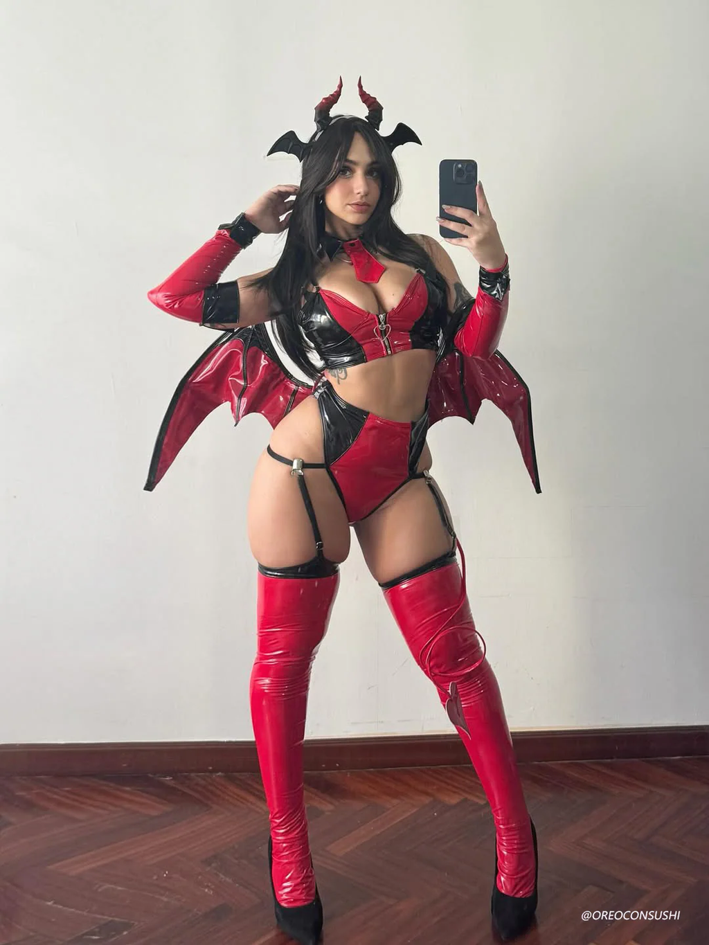 Cosplay Red Devil Costume KO78