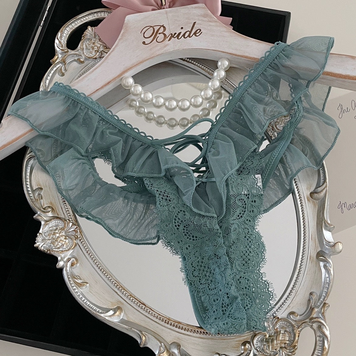Sweet lace panties HA2389