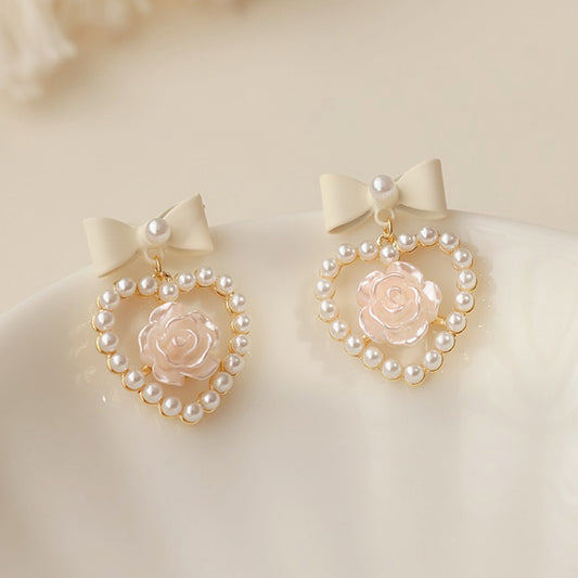 Pearl bow earrings   HA1797