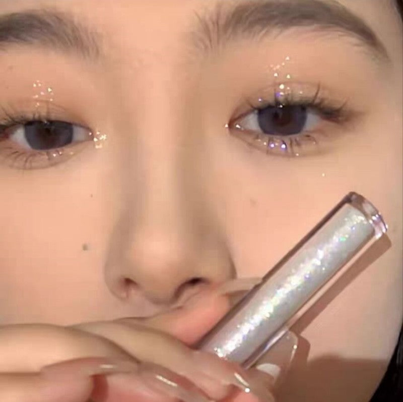 Three-pack of liquid eyeshadow   HA1540