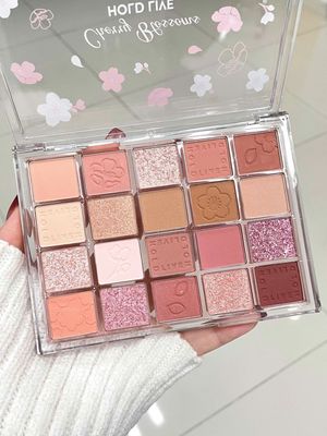 Evening Sakura Dance Eyeshadow Palette  HA0447