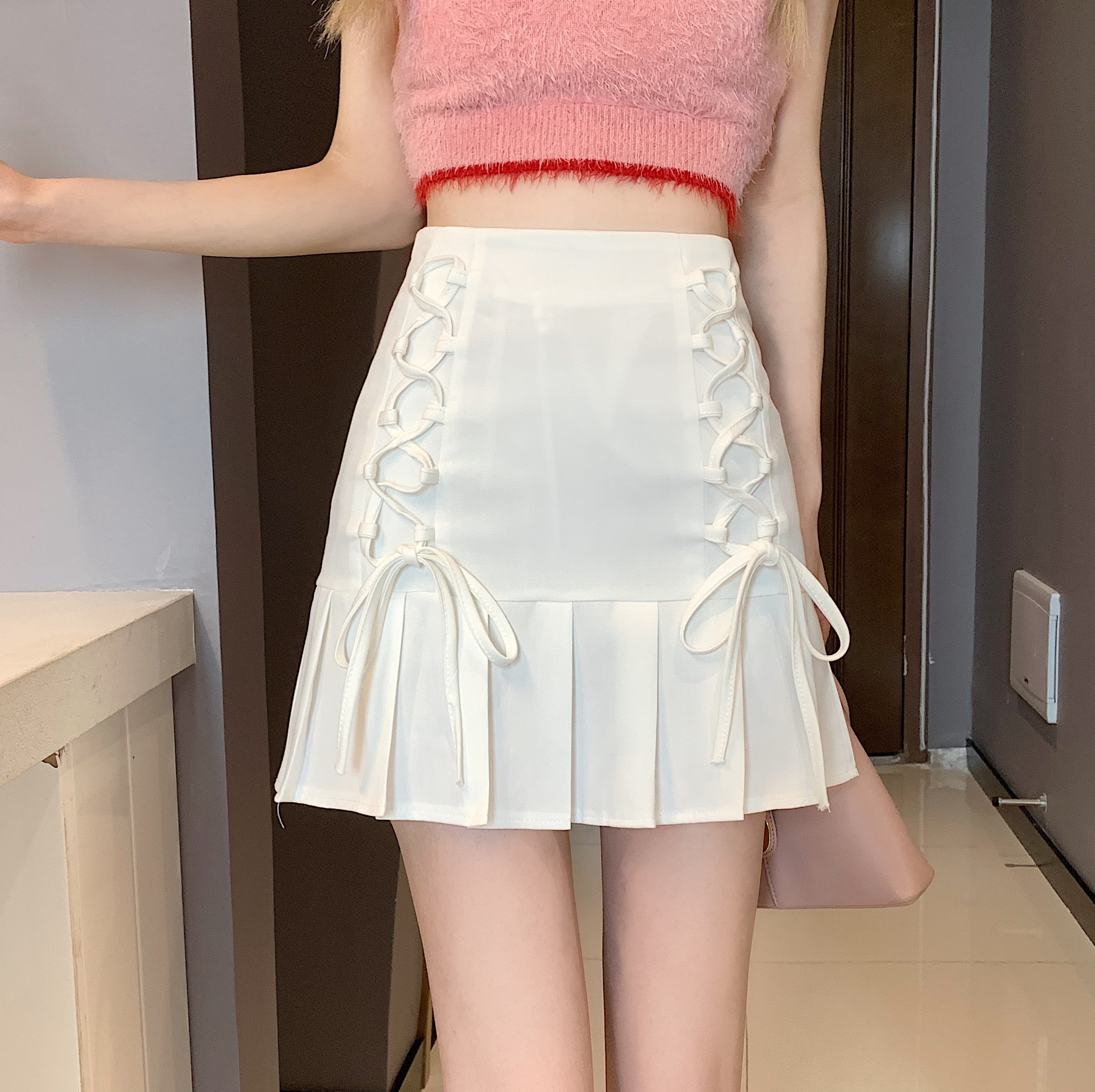 Lace-up pleated skirt HA0964