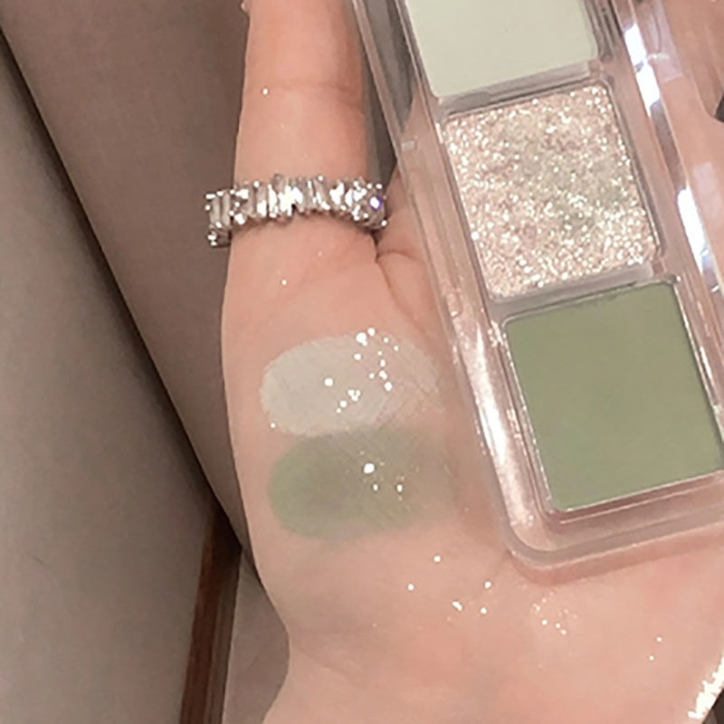 Mint green tri-color eye shadow HA0923