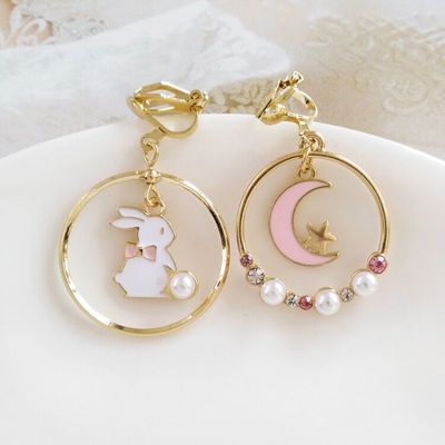 Moon White Rabbit Stud Earrings    HA0495