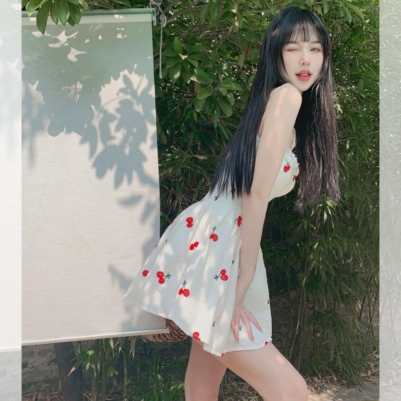 Cute Waisted Puffy Sling Dress   HA1599