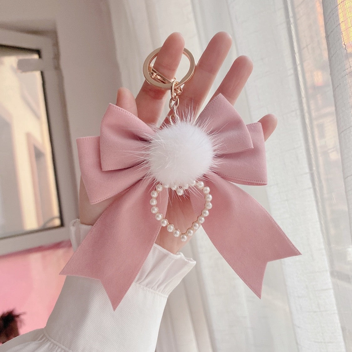 Mink Fur Ball Bow Keychain   HA1568