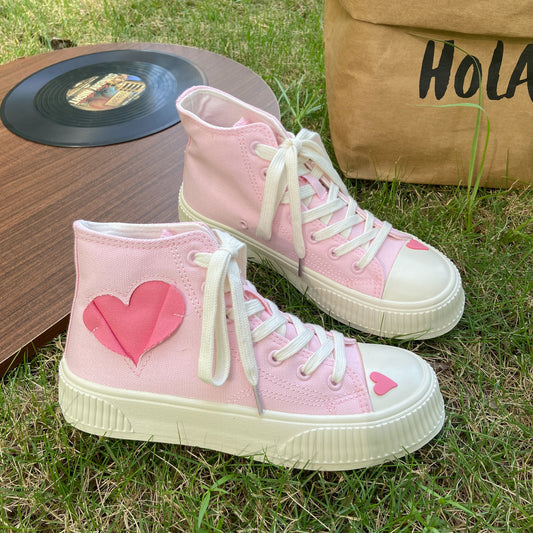 Love high-top canvas shoes HA0912