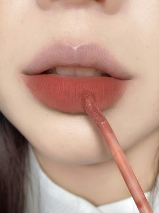 Powder Mist Bear Lip Glaze HA0945