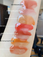 Plump and watery lip gloss  HA0450